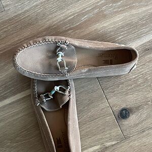 Riomar Tan Suede Driving Nautical Loafers